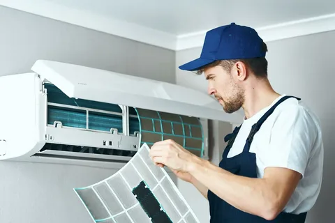air conditioning repair company showing high energy bill from inefficient AC